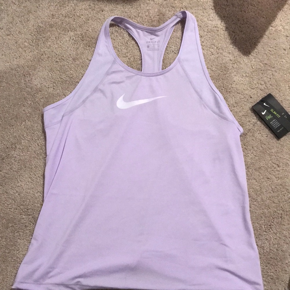 🆕 cute lavender Nike slim fit tank top
